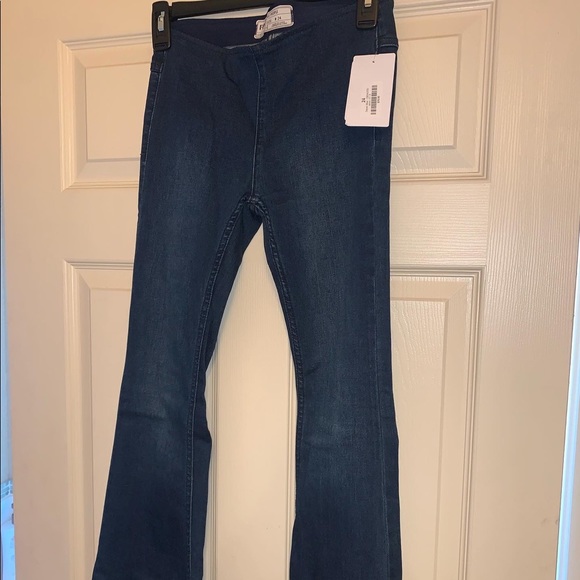 Free People Stretch Flare Jeans - Picture 3 of 5